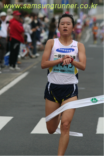 [이치노세키하프]김성은선수, 10km 우승순간 사진